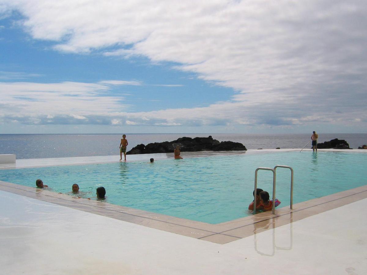 Bed and Breakfast Casa Da Ribeira à Lajes do Pico Extérieur photo