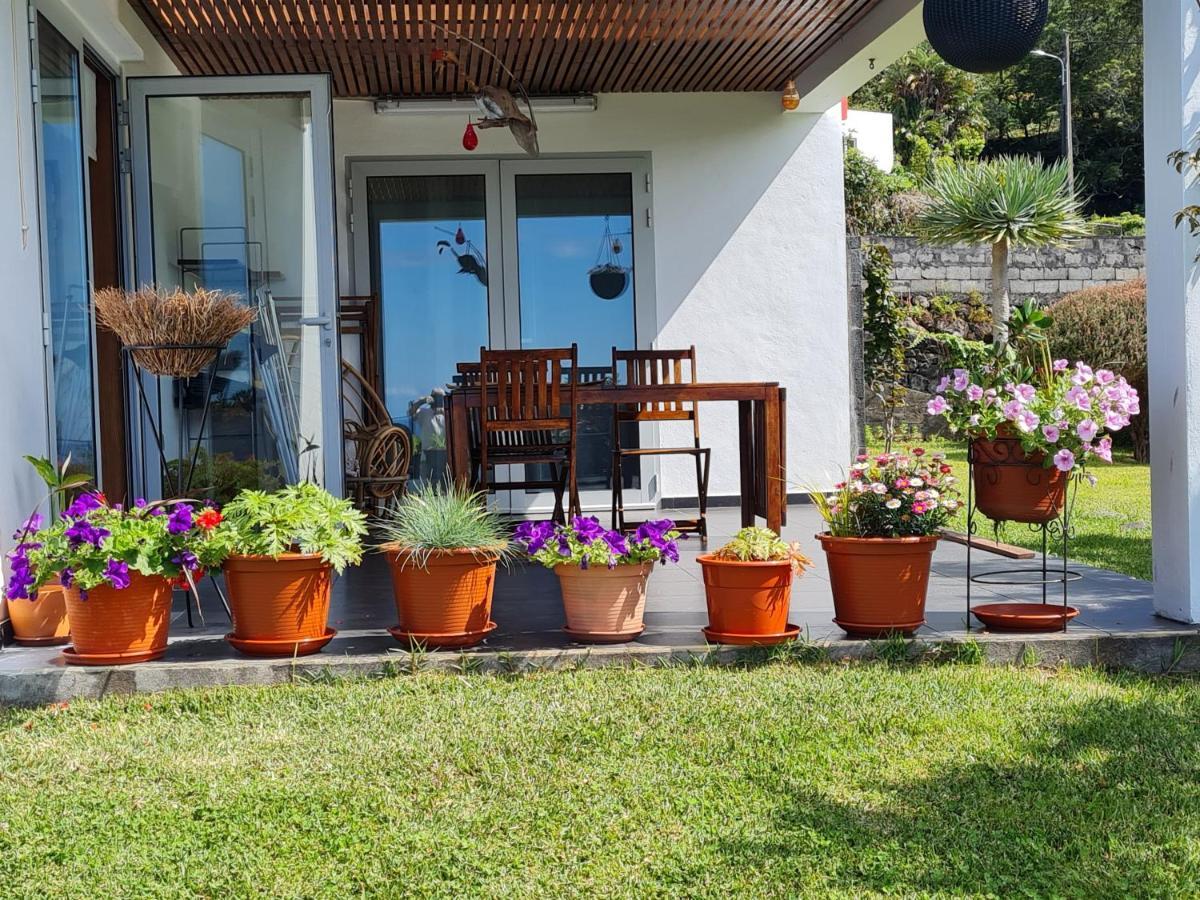 Bed and Breakfast Casa Da Ribeira à Lajes do Pico Extérieur photo